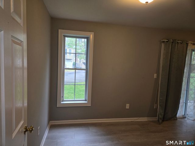 157 Leeder Hill Drive 206, Hamden, CT 06517