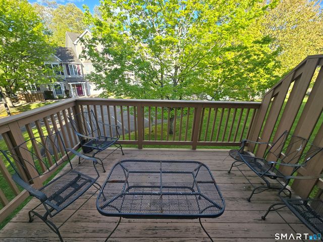 157 Leeder Hill Drive 206, Hamden, CT 06517