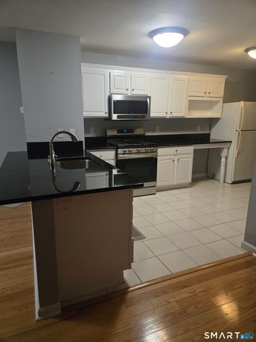 157 Leeder Hill Drive 206, Hamden, CT 06517