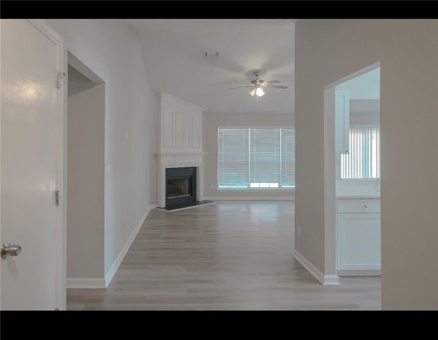 1350 Birdsong Lane, Hampton, GA 30228