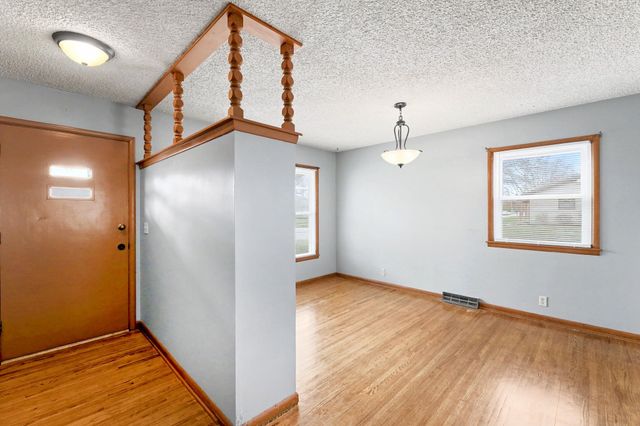 4226 W Memory Ln, Wichita, KS 67212