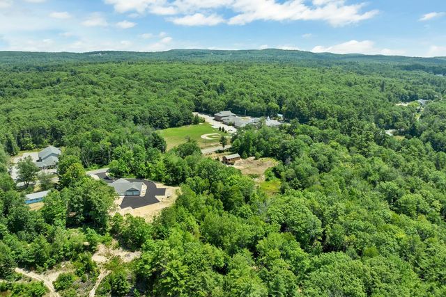 214 Middle Road, Tuftonboro, NH 03816