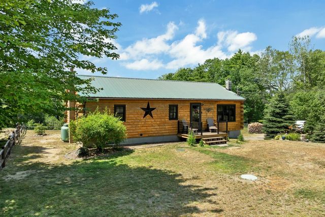 214 Middle Road, Tuftonboro, NH 03816