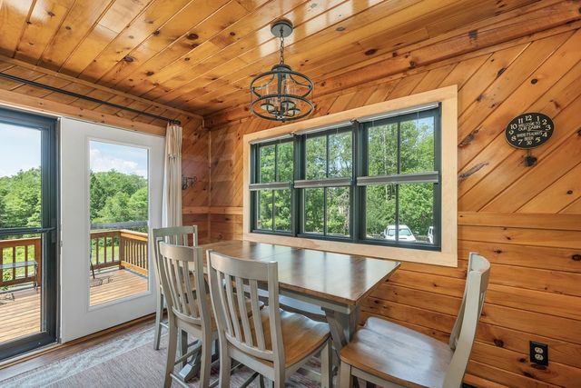 214 Middle Road, Tuftonboro, NH 03816