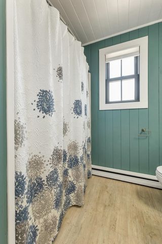 214 Middle Road, Tuftonboro, NH 03816