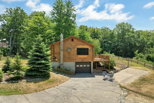214 Middle Road, Tuftonboro, NH 03816