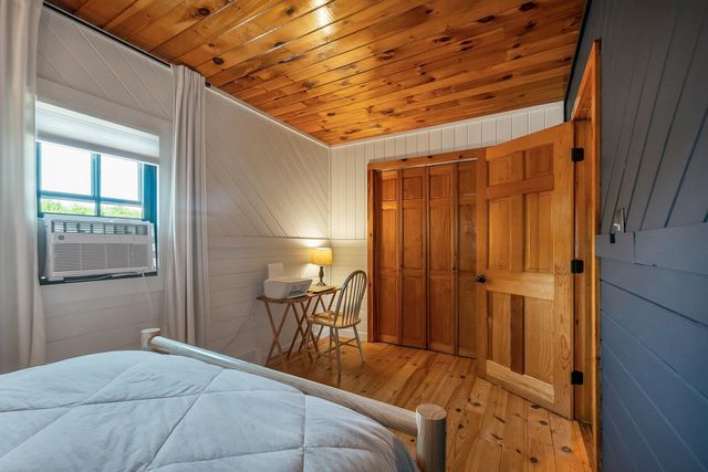214 Middle Road, Tuftonboro, NH 03816