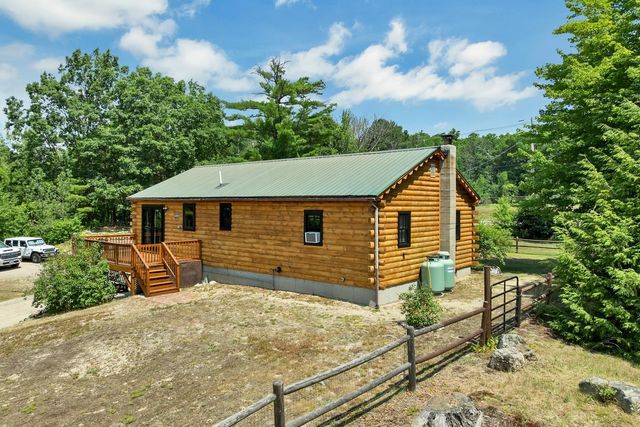 214 Middle Road, Tuftonboro, NH 03816