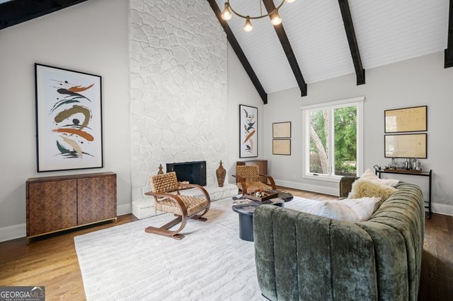 4562 Columns Drive SE, Marietta, GA 30067