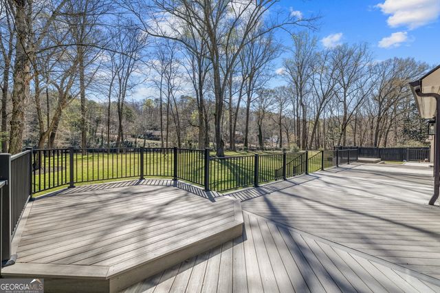 4562 Columns Drive SE, Marietta, GA 30067