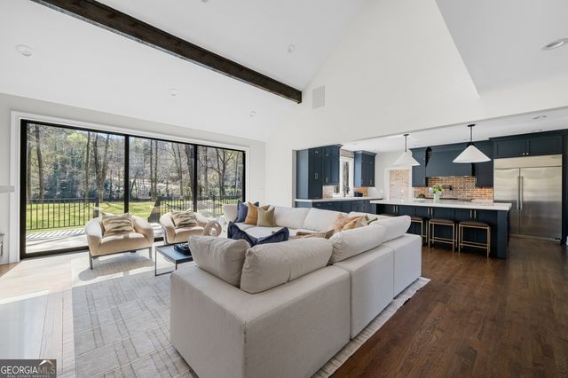 4562 Columns Drive SE, Marietta, GA 30067