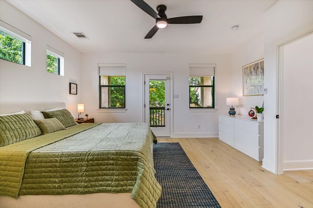 13 Prestonwood CIR, Austin, TX 78734