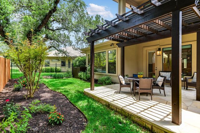 13 Prestonwood CIR, Austin, TX 78734