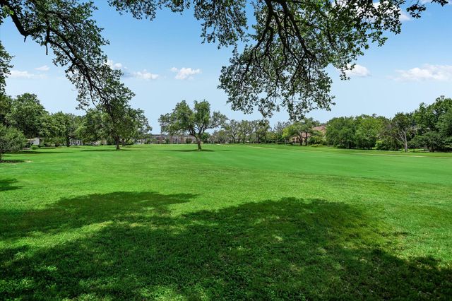 13 Prestonwood CIR, Austin, TX 78734