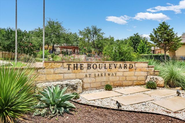13 Prestonwood CIR, Austin, TX 78734