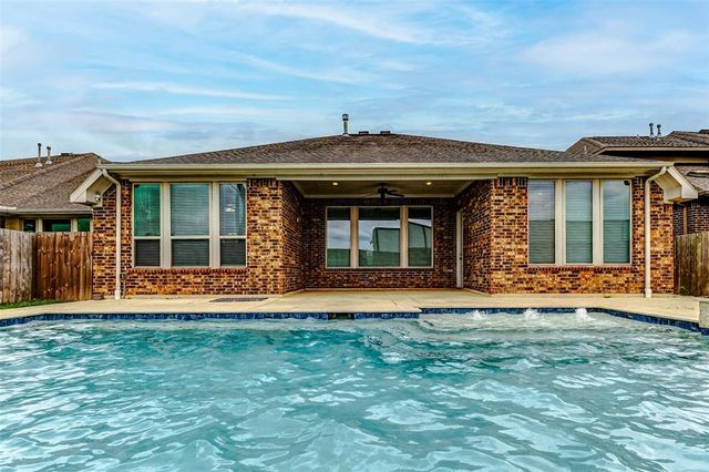 9830 Joyce Drive, Iowa Colony, TX 77583