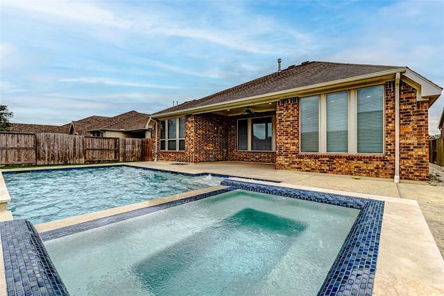 9830 Joyce Drive, Iowa Colony, TX 77583