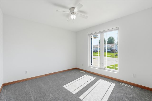 108 Pheasant Avenue, Atkins, IA 52206
