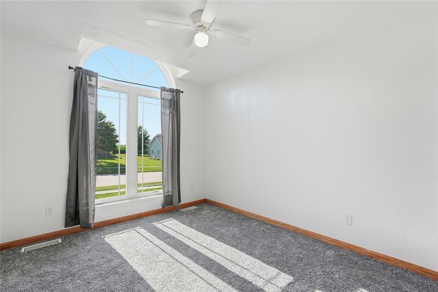 108 Pheasant Avenue, Atkins, IA 52206