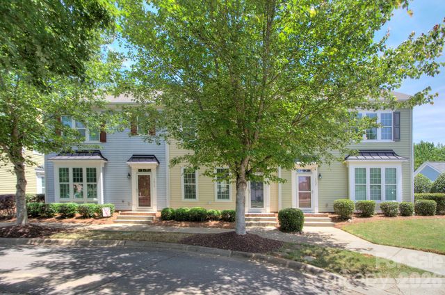 1023 White Point Drive, Huntersville, NC 28078