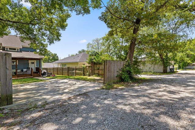 1705 Anderson Avenue, Chattanooga, TN 37404