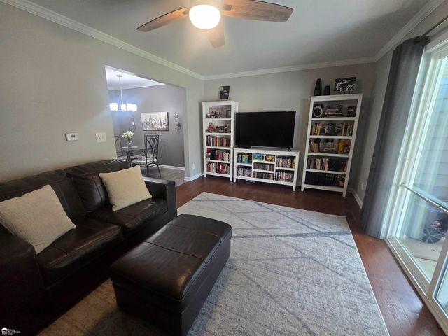 1845 Laurel Oak Drive, Flint, MI 48507