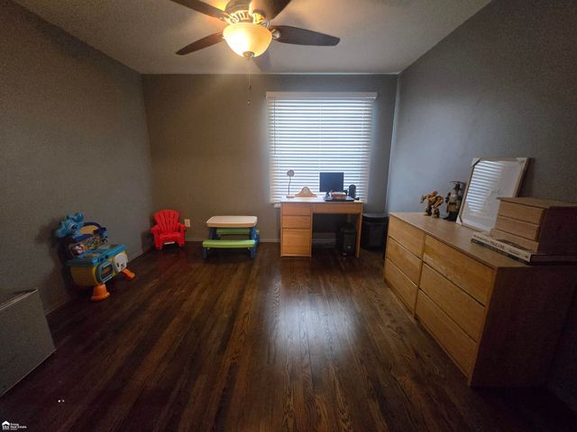 1845 Laurel Oak Drive, Flint, MI 48507