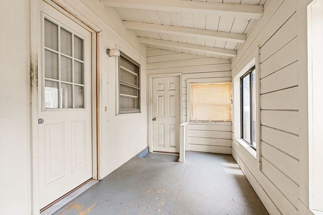 11 Pennybrook Rd, Lynn, MA 01905