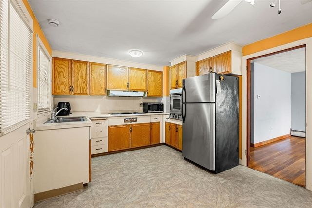 11 Pennybrook Rd, Lynn, MA 01905