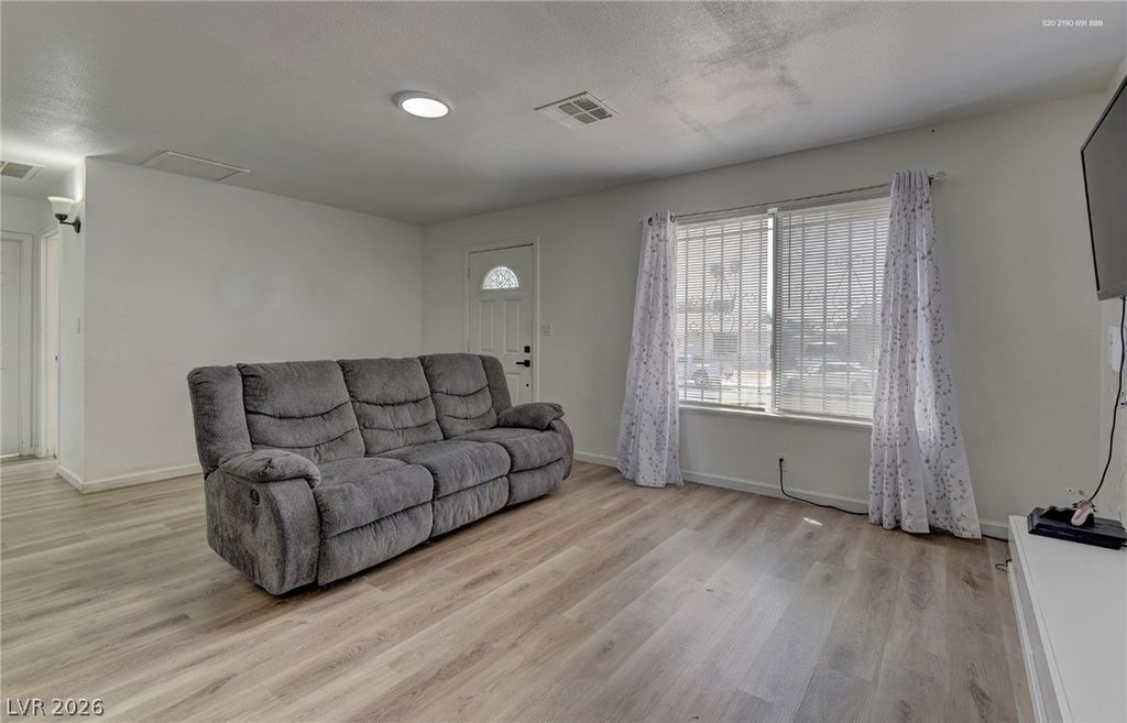 6500 Hill View Avenue, Las Vegas, NV 89107 — photo 4