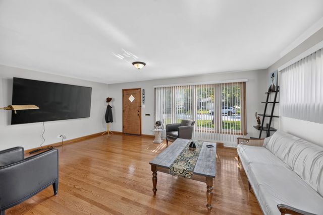 413 Water Street, Thornton, IL 60476