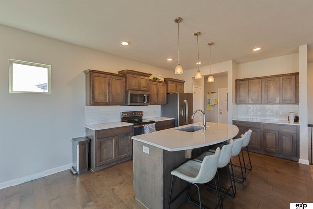 17610 Musket Street, Omaha, NE 68136