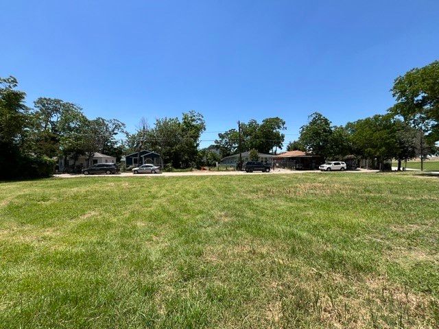 3138 Pastor Street, Dallas, TX 75212