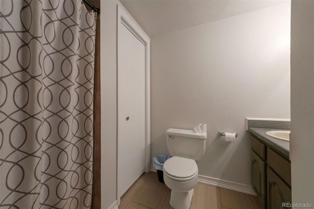 6556 S Yukon Way, Littleton, CO 80123