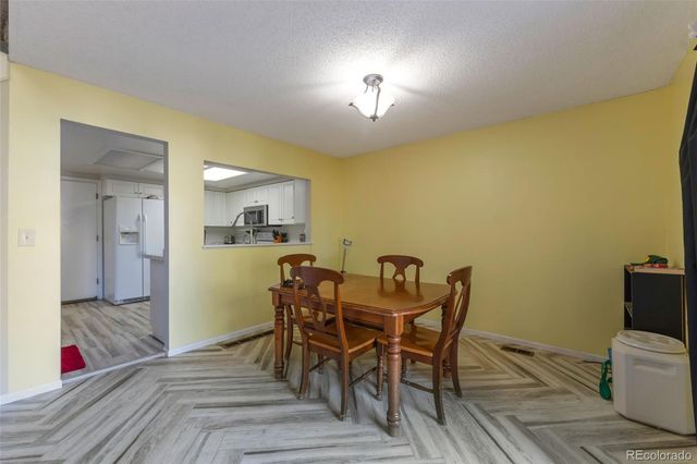 6556 S Yukon Way, Littleton, CO 80123