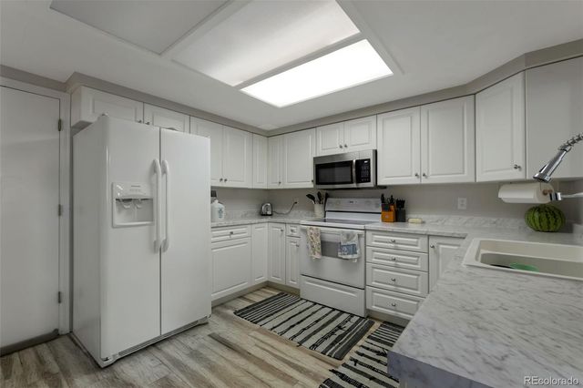 6556 S Yukon Way, Littleton, CO 80123