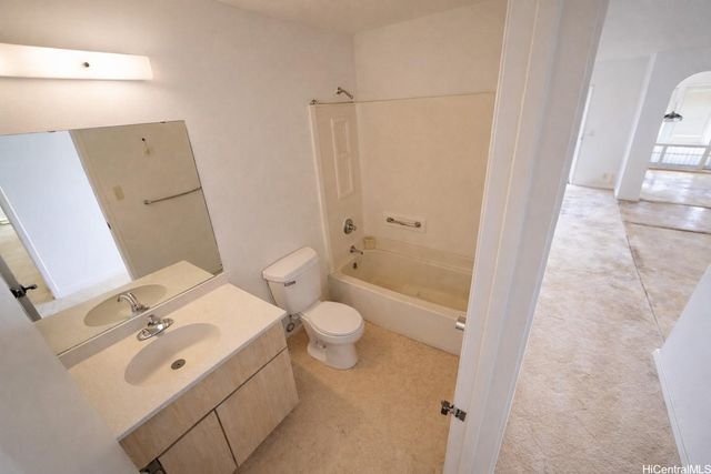94-1176 Mohalu Street, Waipahu, HI 96797