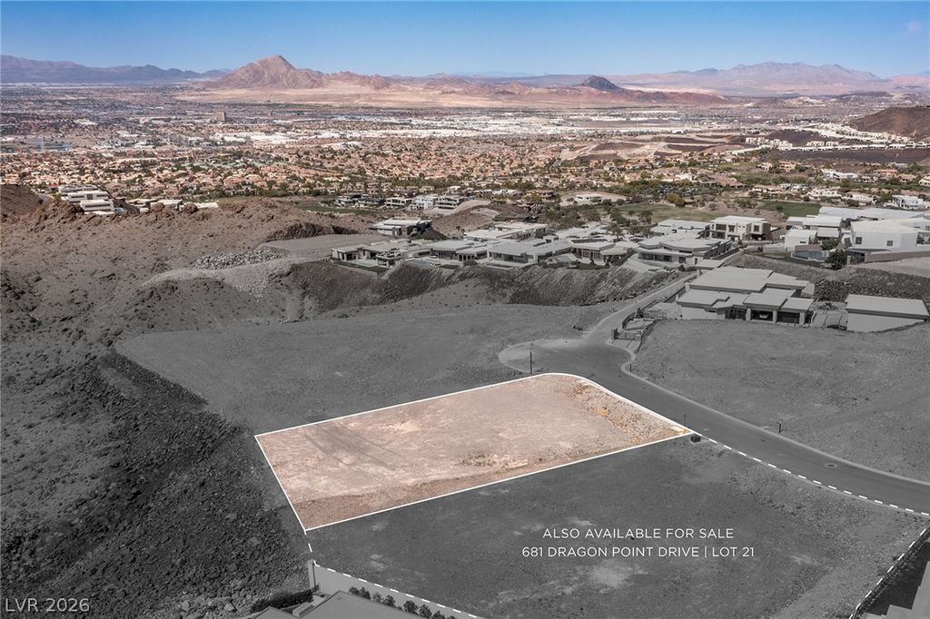 677 Dragon Point Drive, Henderson, NV 89012 — photo 2