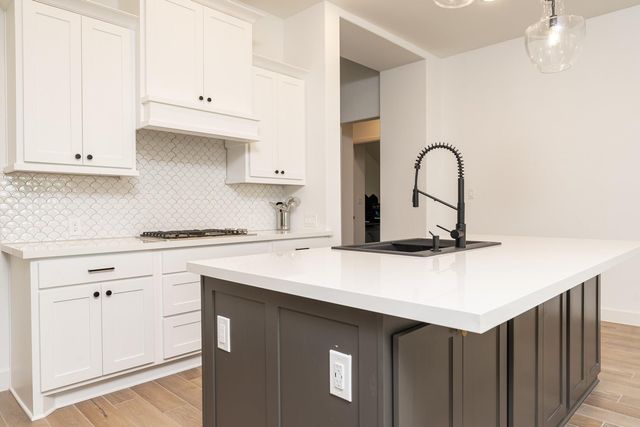 4226 Maple Glen Drive, Fulshear, TX 77441