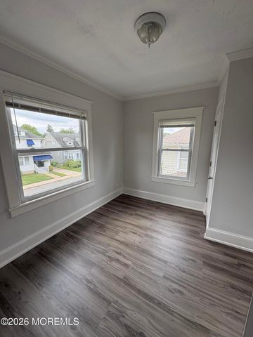 24 Waverly Place B, Red Bank, NJ 07701