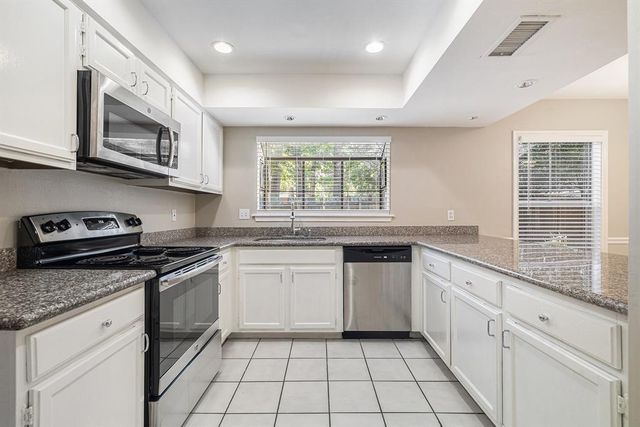 11 Fiddleleaf Court, The Woodlands, TX 77381