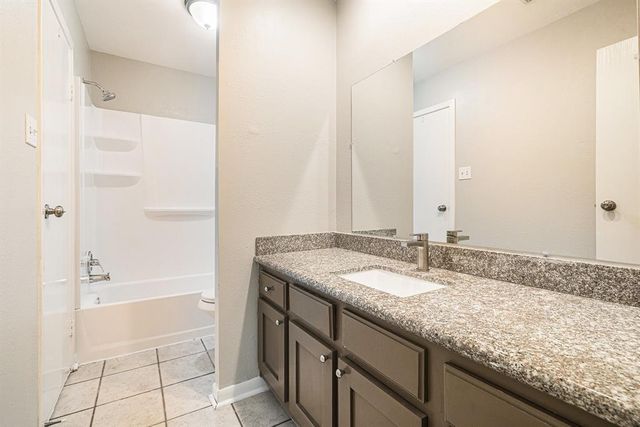 11 Fiddleleaf Court, The Woodlands, TX 77381