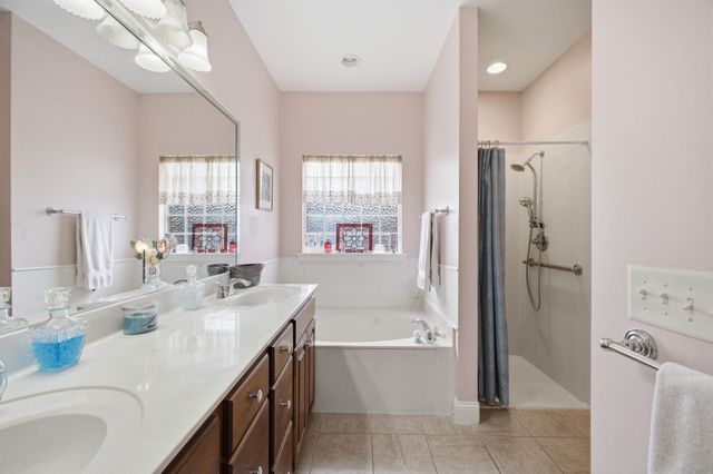 6505 Lampe Ct, Hermitage, TN 37076