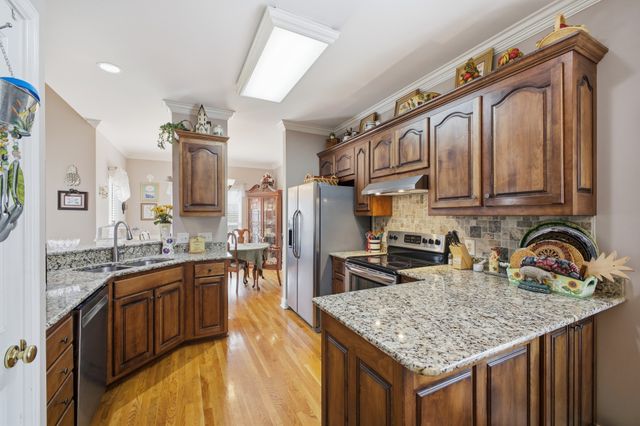 6505 Lampe Ct, Hermitage, TN 37076