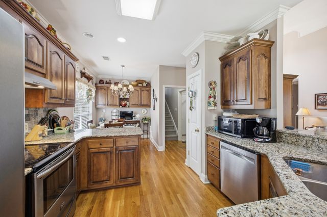 6505 Lampe Ct, Hermitage, TN 37076