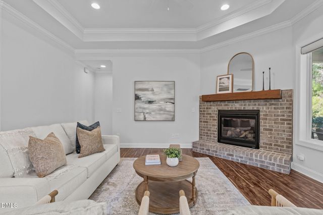 616 Middleton Place, Chapel Hill, NC 27516