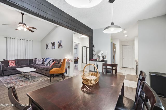 3905 Yosemite Drive, Ocean Springs, MS 39564
