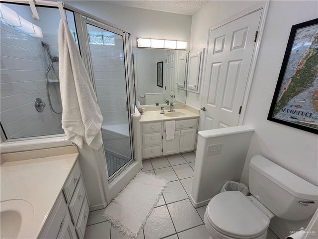 208 Diana Drive, Alamo, TX 78516