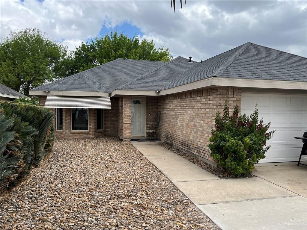 208 Diana Drive, Alamo, TX 78516