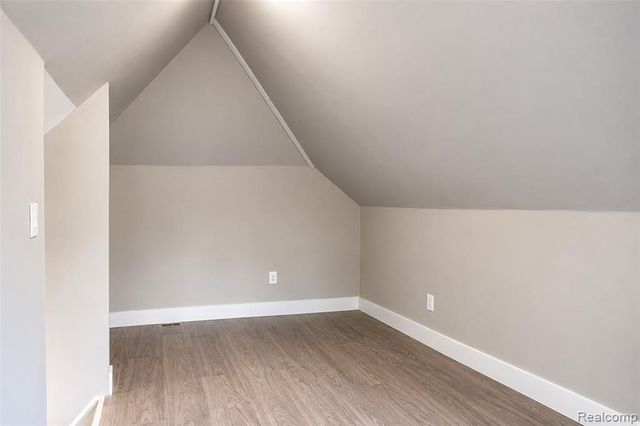 5063 Mcclellan Street, Detroit, MI 48213